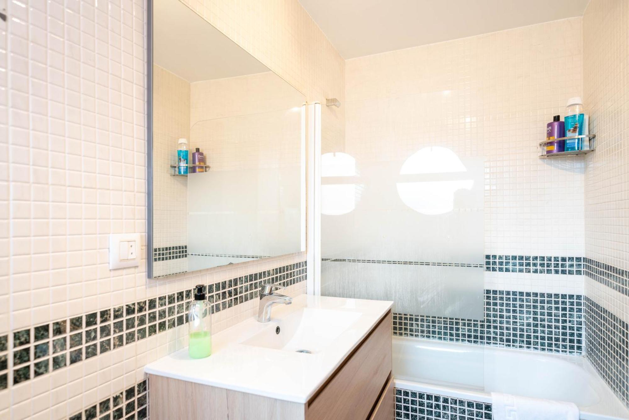 Apartamentos Go- Chalet Calera, Parking Gratuito อาร์โรโย เด ลา เองกอมเมียนดา ภายนอก รูปภาพ
